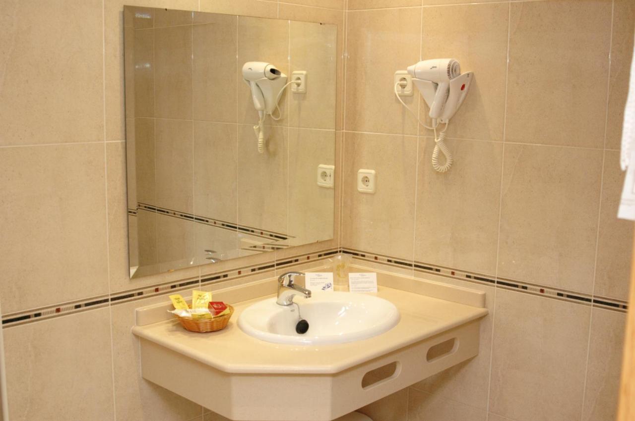 Hotel Villa Juanita O Grove Dış mekan fotoğraf