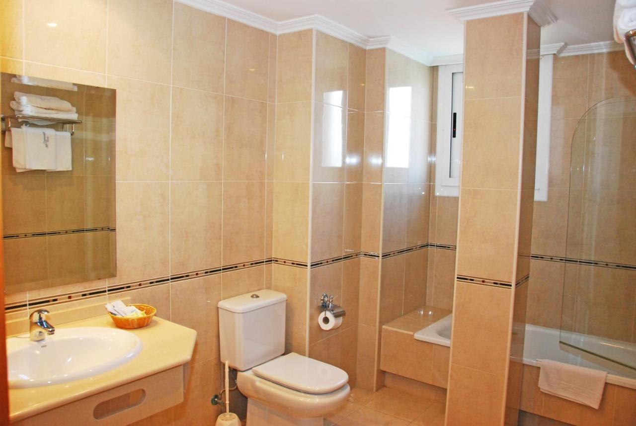 Hotel Villa Juanita O Grove Dış mekan fotoğraf