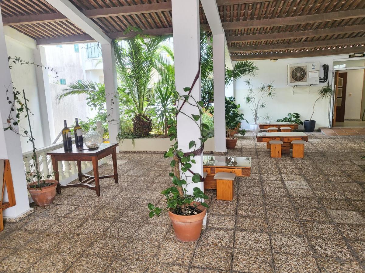 Hotel Villa Juanita O Grove Dış mekan fotoğraf